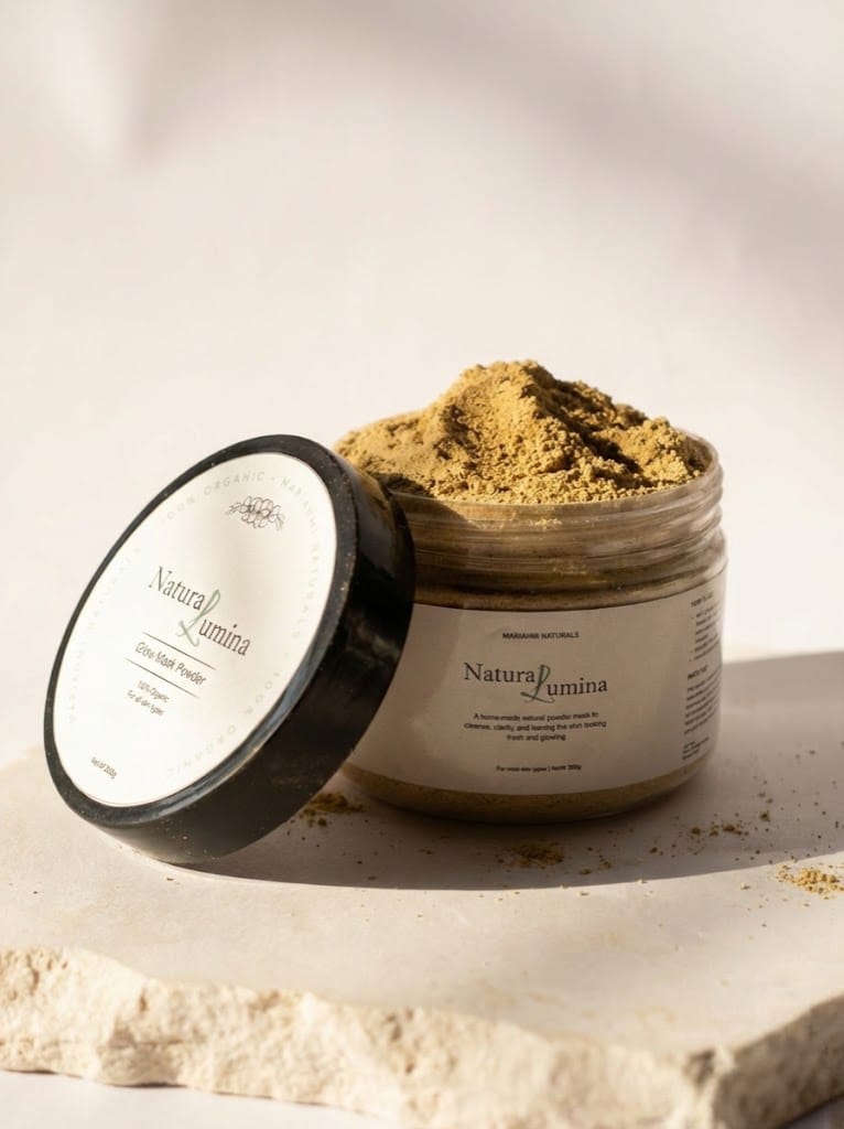 Natural Lumina by Mariahmi – Herbal Powder Mask for Soft, Luminous Skin
